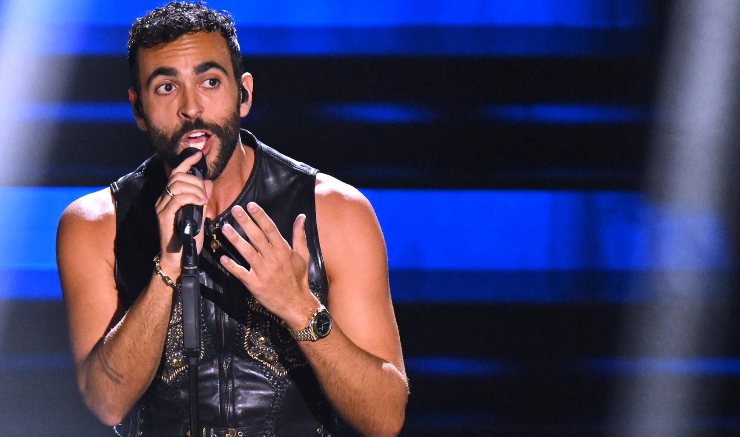 marco mengoni esibizione sanremo quanto guadagna