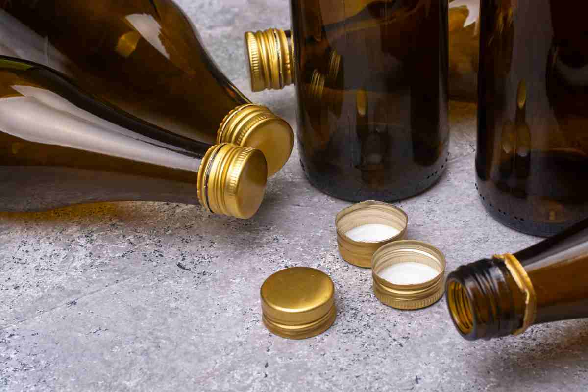 aprire bottiglie-metodi