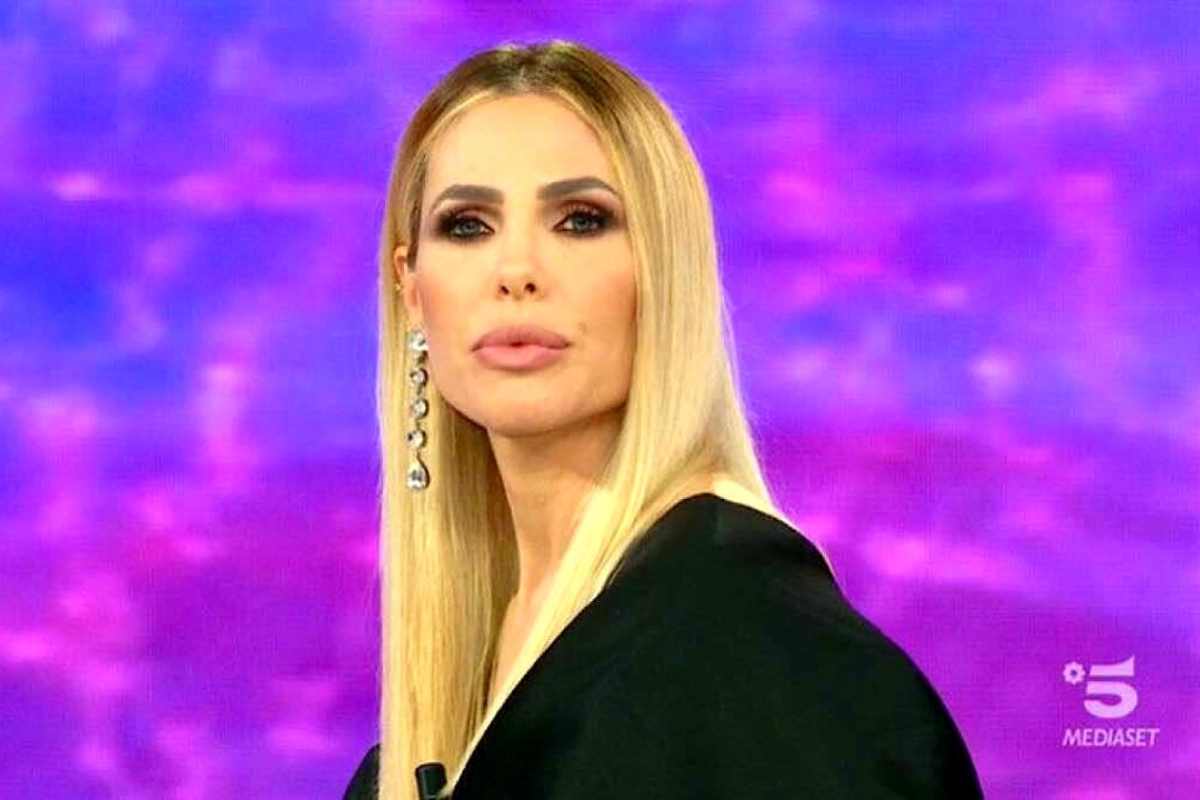 Ilary Blasi tv