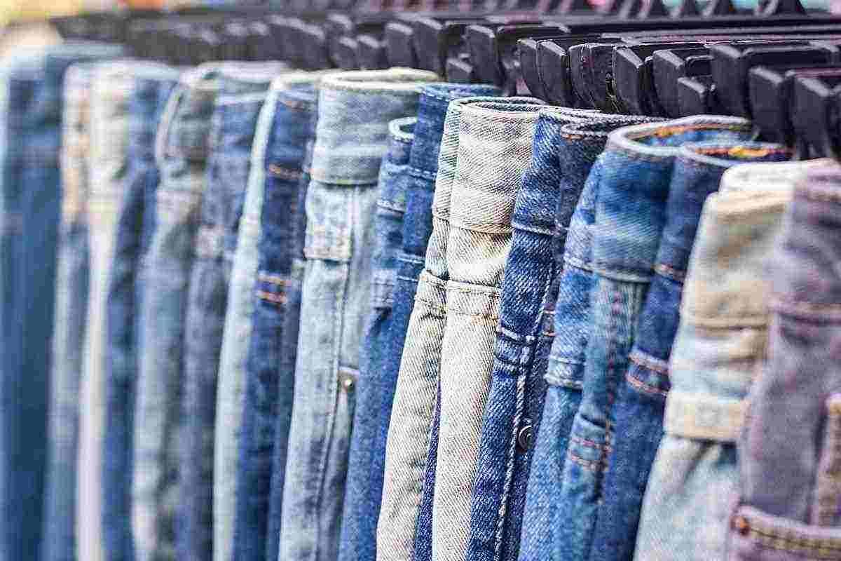 Jeans ogni quanto lavare