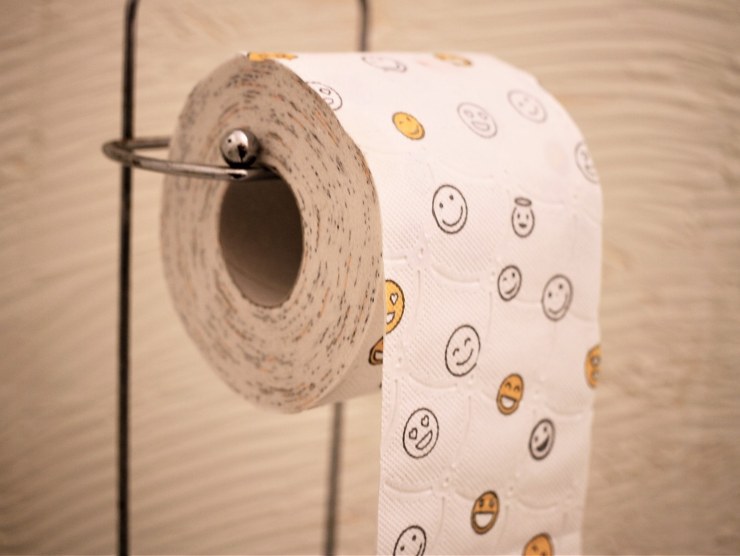 Qual è il verso giusto della carta igienica