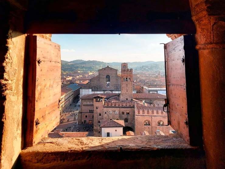 Bologna, vista sulla piazza. La città è al primo posto nella classifica 