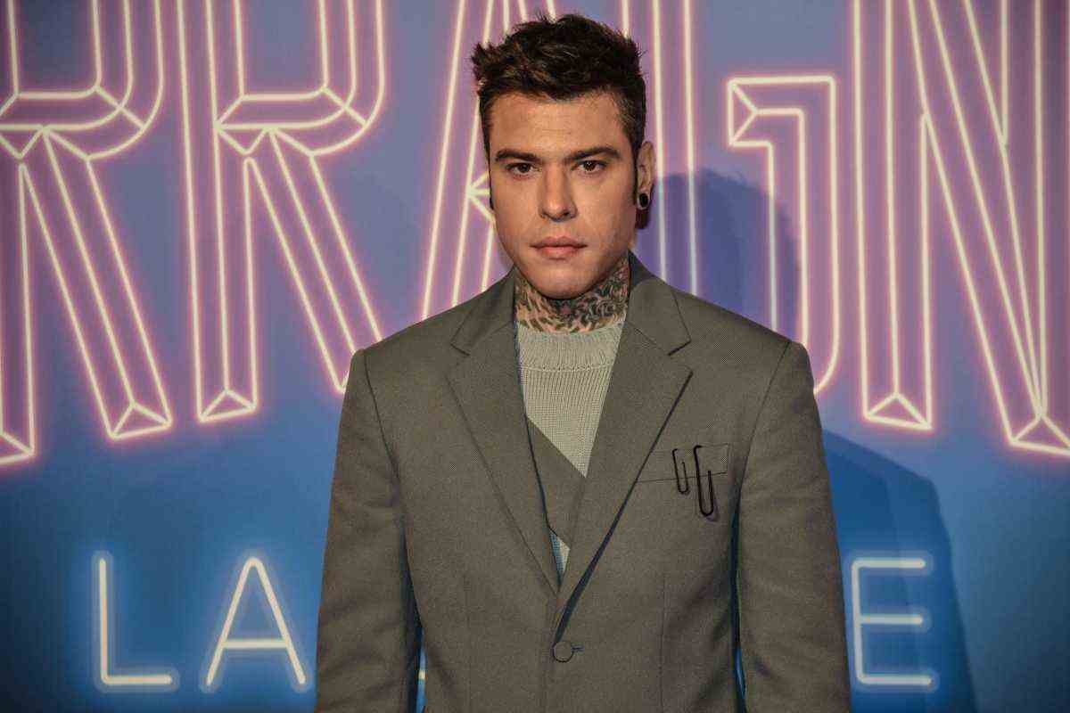 Fedez travolto dalle critiche