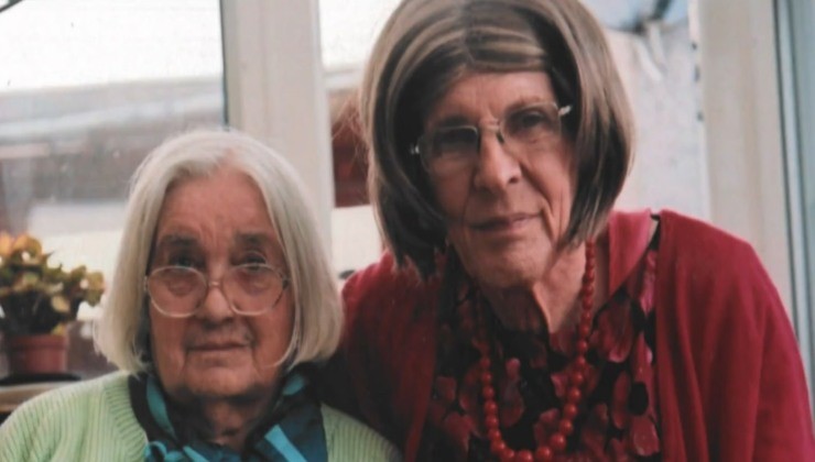 Isobel Jeffrey a 80 anni è felice come donna