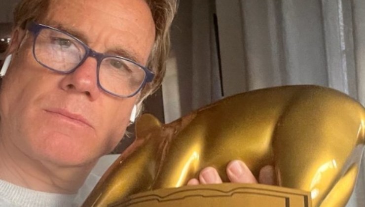 Jimmy Ghione picchiato