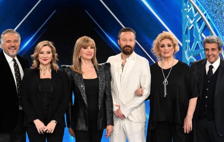 Milly Carlucci su Serena Bortone