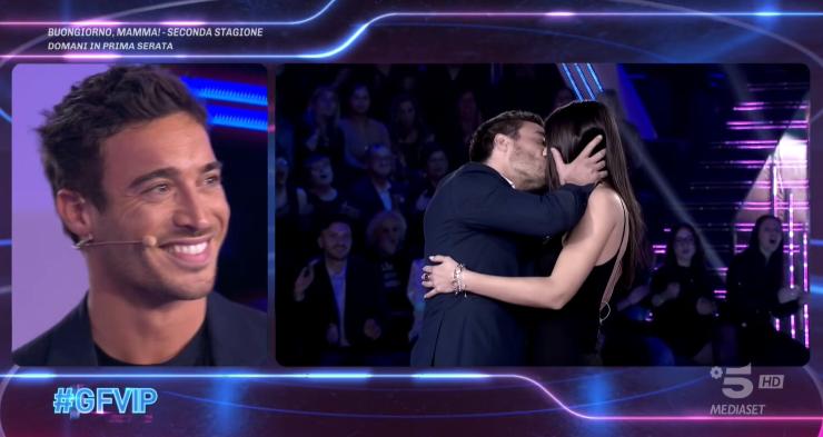 Ginevra e Antonino bacio