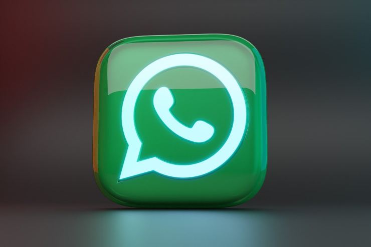 WhatsApp block the contact