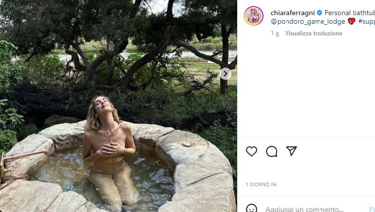 Chiara Ferragni in topless