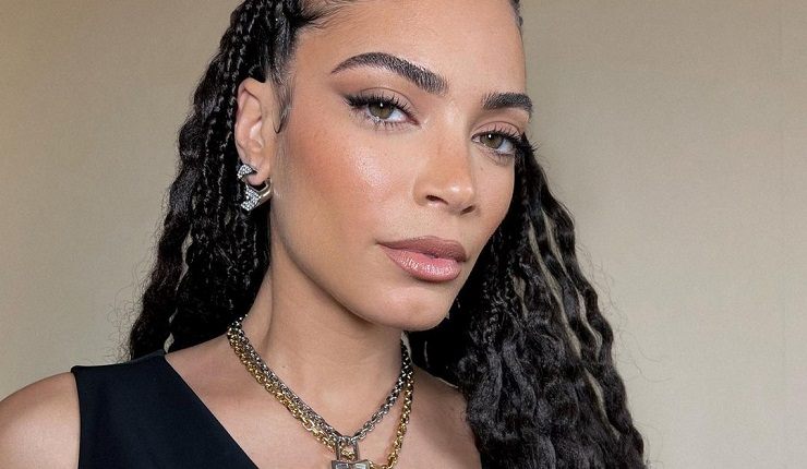 Elodie rivelazioni su Maria De Filippi