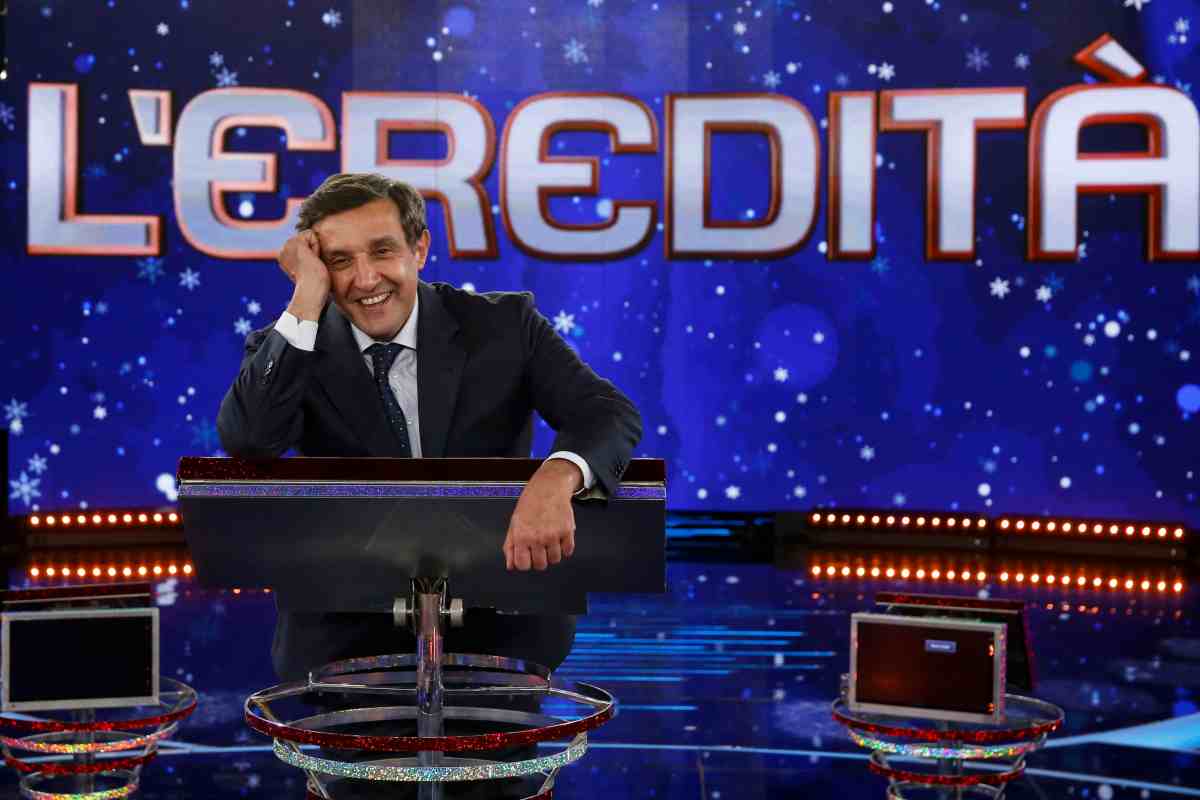 L'Eredità Flavio Insinna potrebbe lasciare il programma