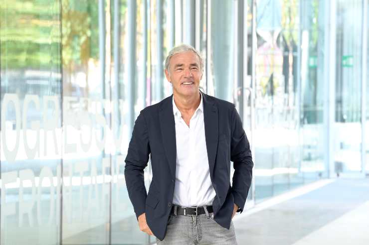 Massimo Giletti sorride