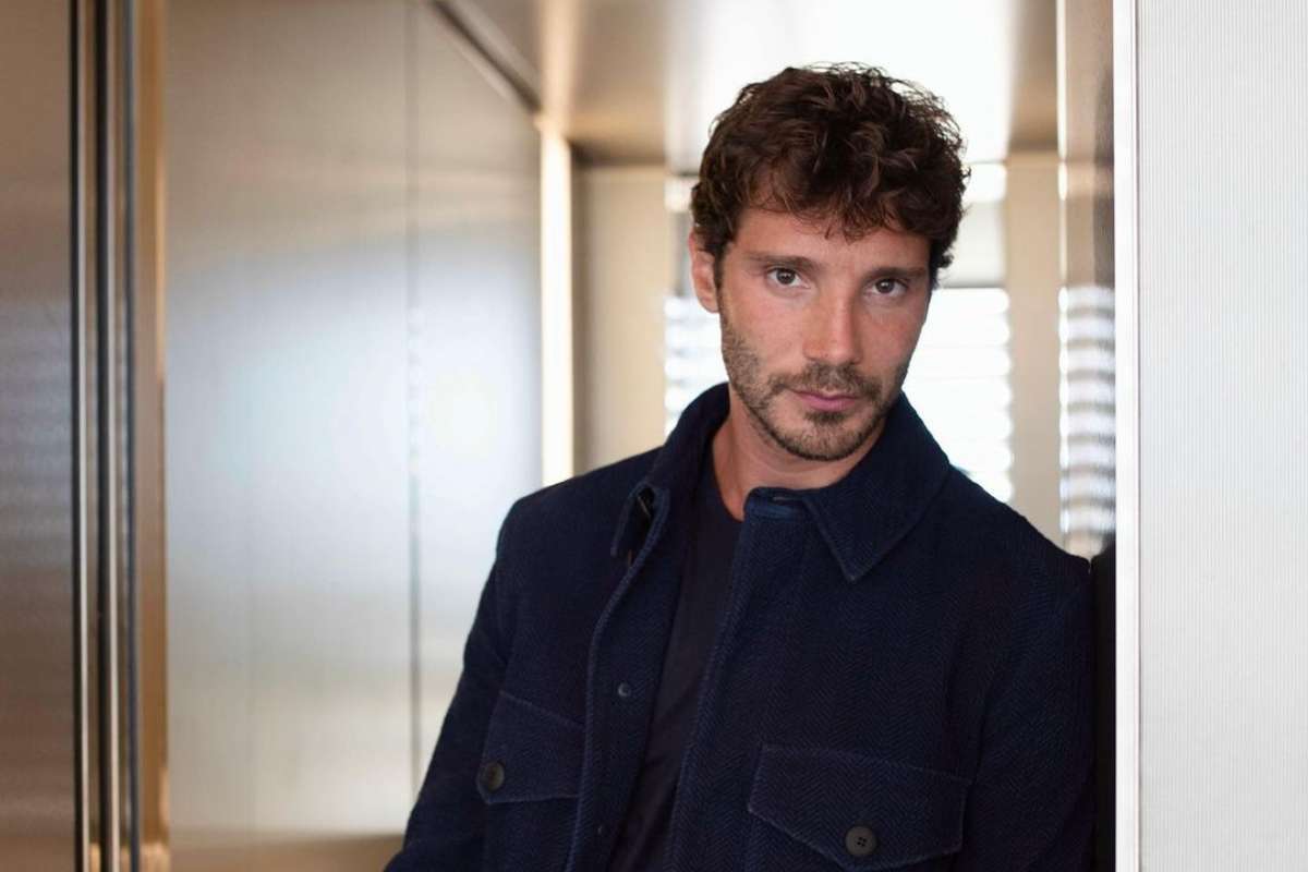 Stefano De Martino, conosci sua sorella minore?