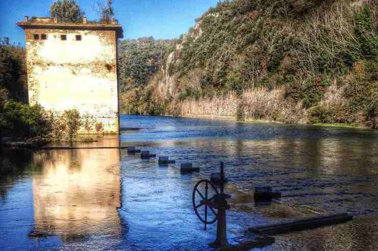 Borgo incantato sull'acqua