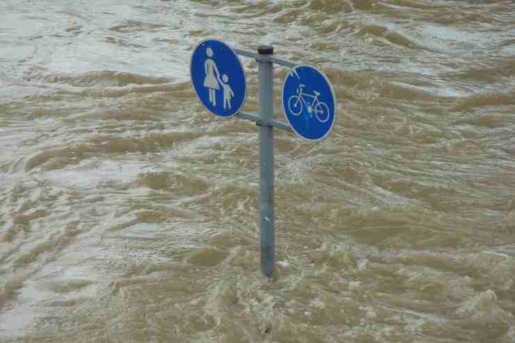 consigli protezione civile in caso di alluvione
