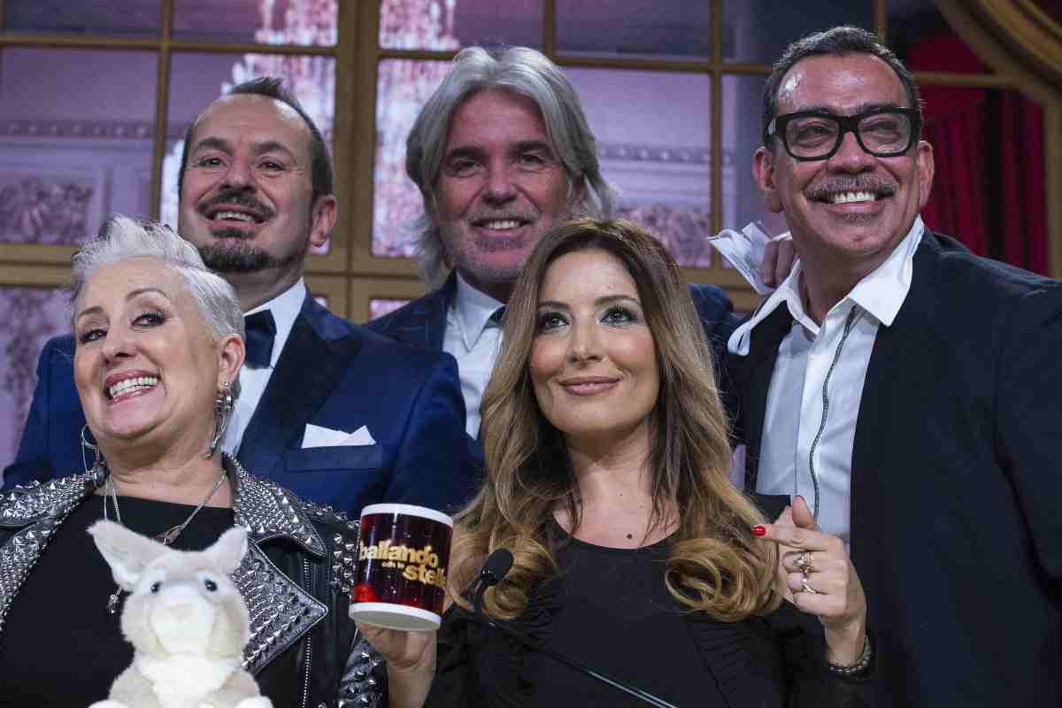 Ballando con le stelle Milly Carlucci cambia tutto