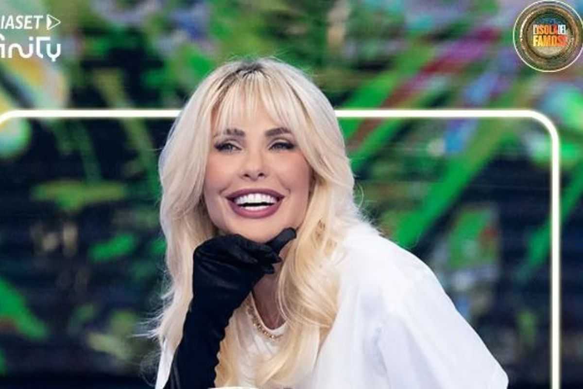 Isola dei Famosi, Antolini commosso per un regalo ricevuto dalla piccola Melissa