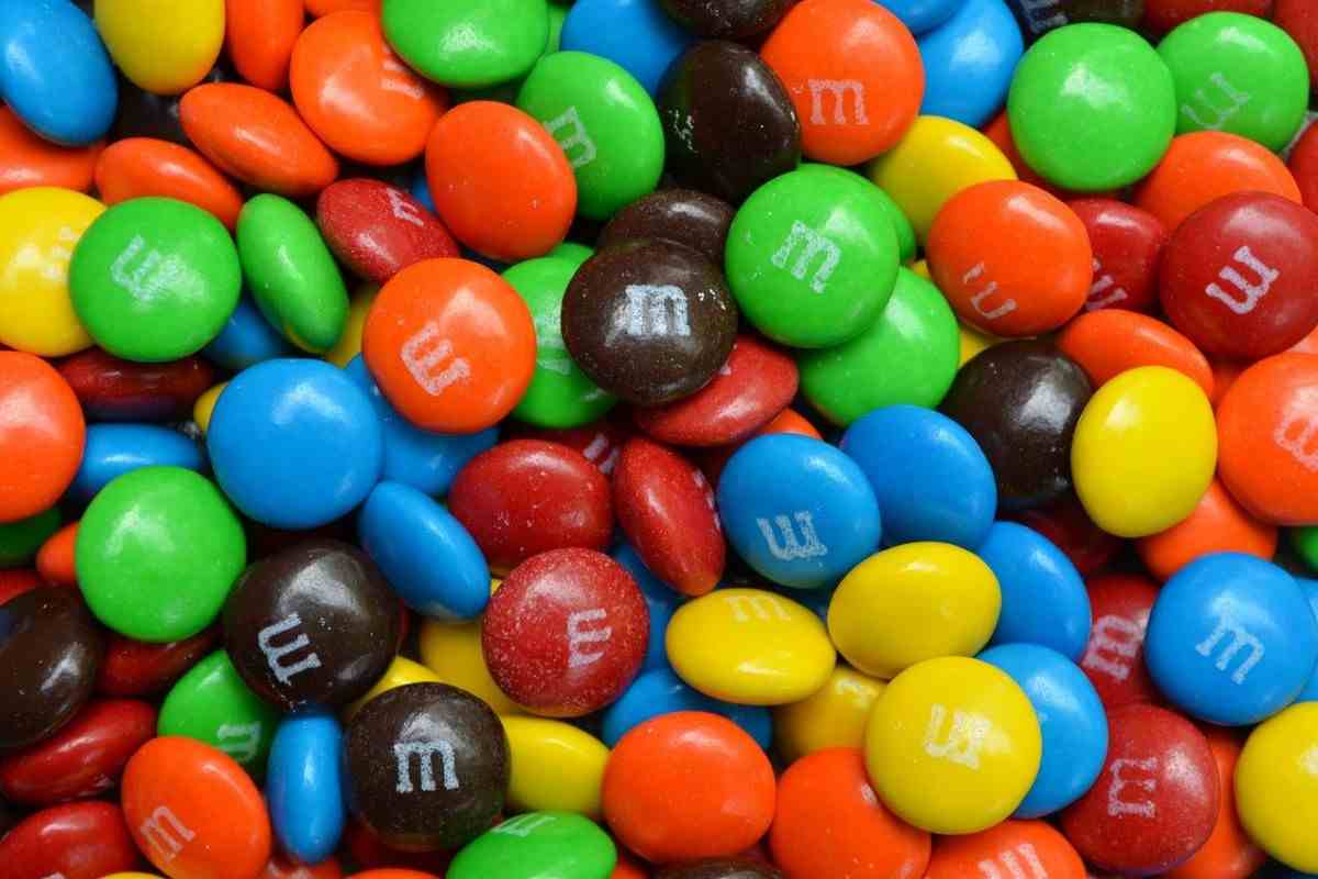 m&M's storia caramelle cioccolato