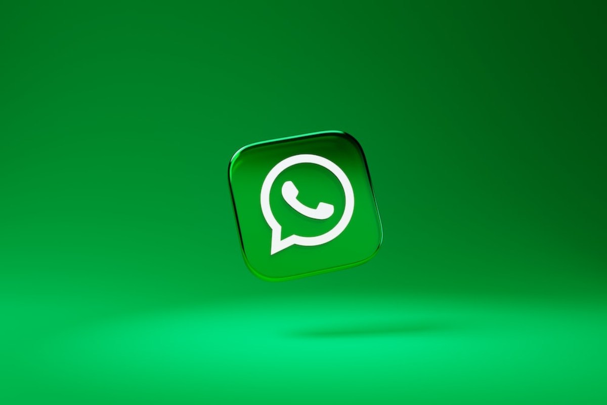 whatsapp, arrivano nuove emoji