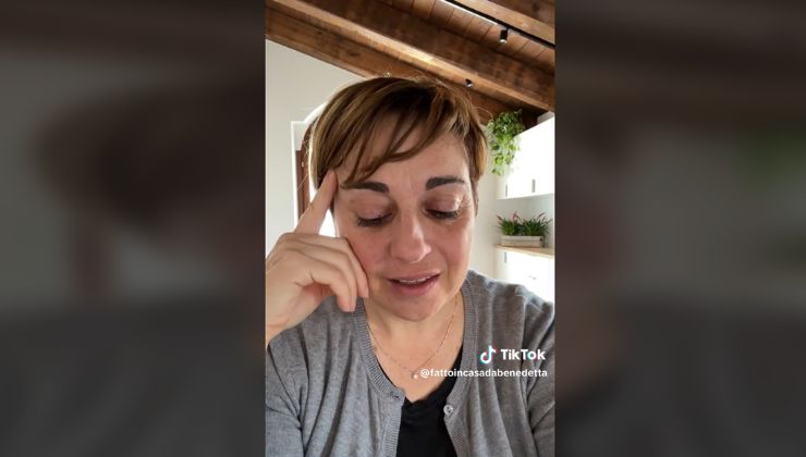 Critiche Benedetta Rossi