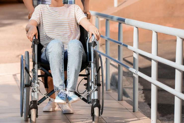 Semplificazione delle procedure amministrative per anziani e disabili