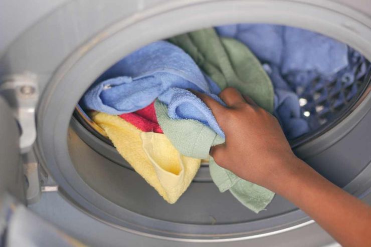 Come fare la lavatrice con gli asciugamani