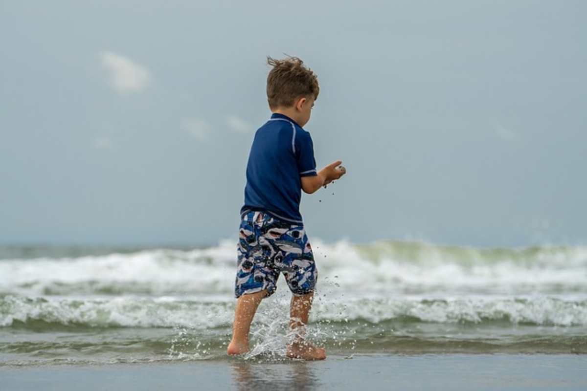 rischi pelle bambini mare