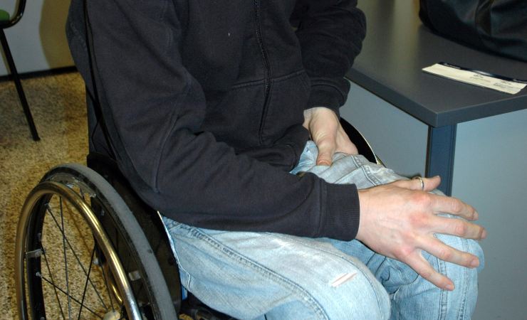 Assegno ordinario invalidità: pensione con almeno 20 anni di contributi