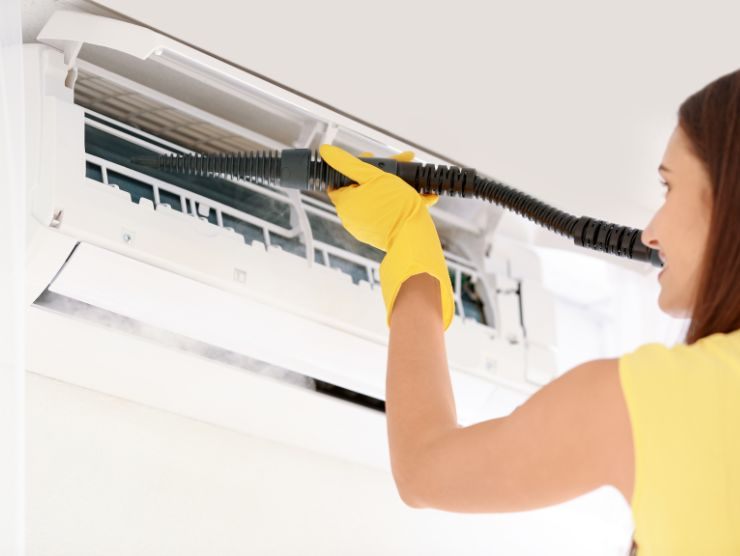 come pulire condizionatori ventilatori