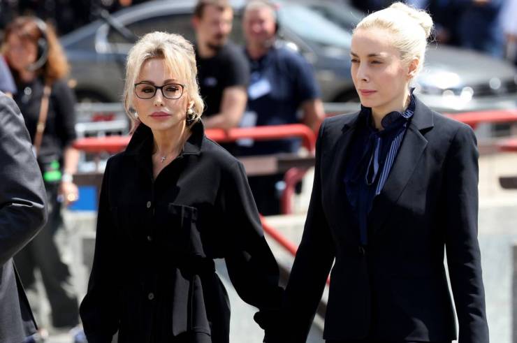 il rapporto tra marta fascina e la famiglia berlusconi