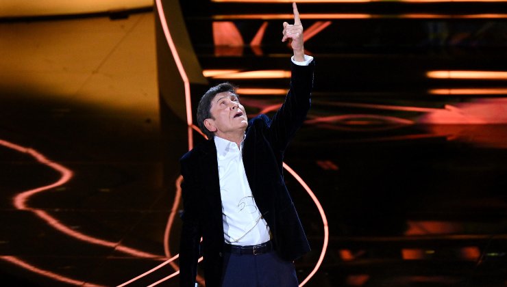 Gianni Morandi lascia senza parole