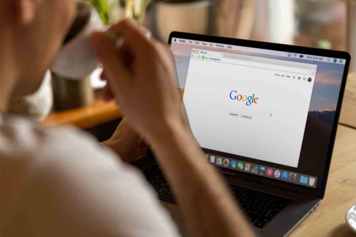 perché google vende google domains