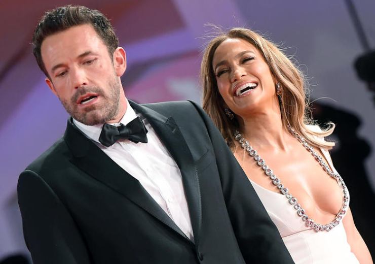 jennifer lopez è molto innamorata di ben affleck