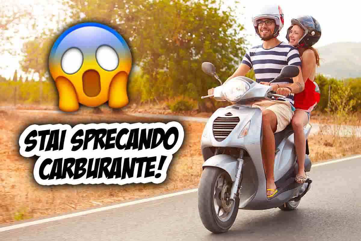 moto scooter spreco carburante errori