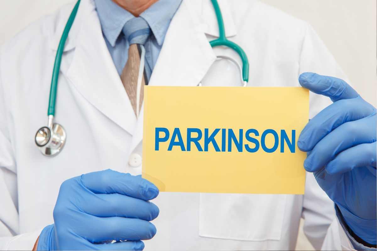 Parkinson, i sintomi da non sottovalutare