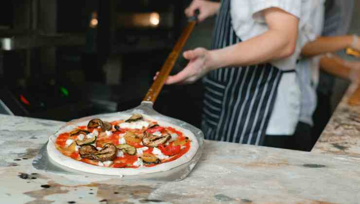 la pizza è rotonda perché si cuoce meglio