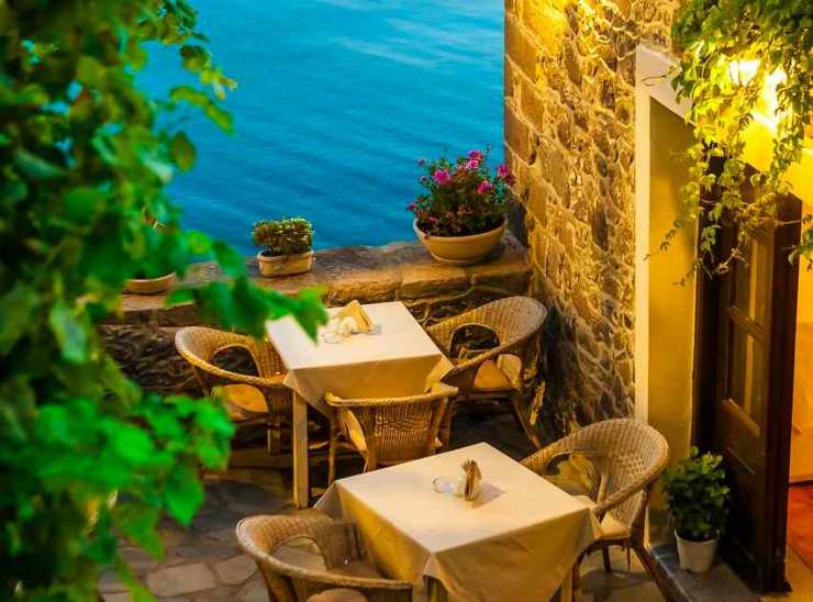 cosa succede se non si annulla la prenotazione al ristorante