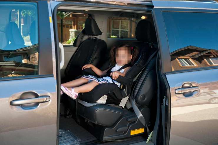 Silla de coche, cómo elegir el asiento adecuado