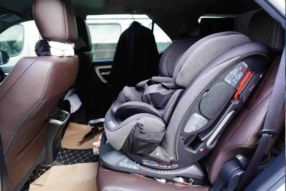 Car seats, here are the most dangerous ones according to Altroconsumo: if you have them, don’t use them