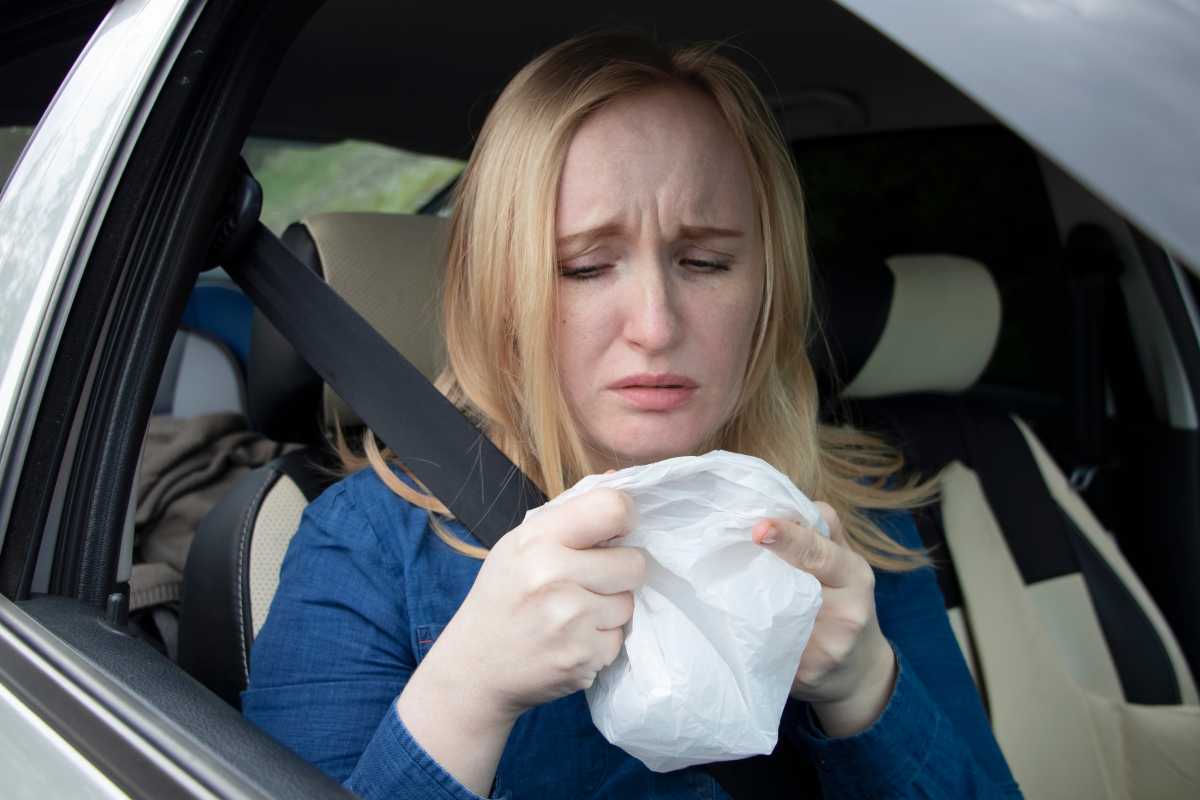 Mal d'auto, i rimedi contro la nausea