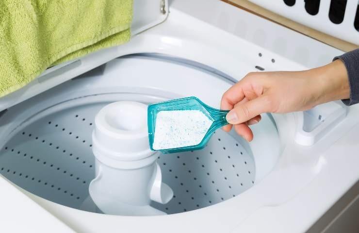 il bicarbonato si può usare per la pulizia dei panni