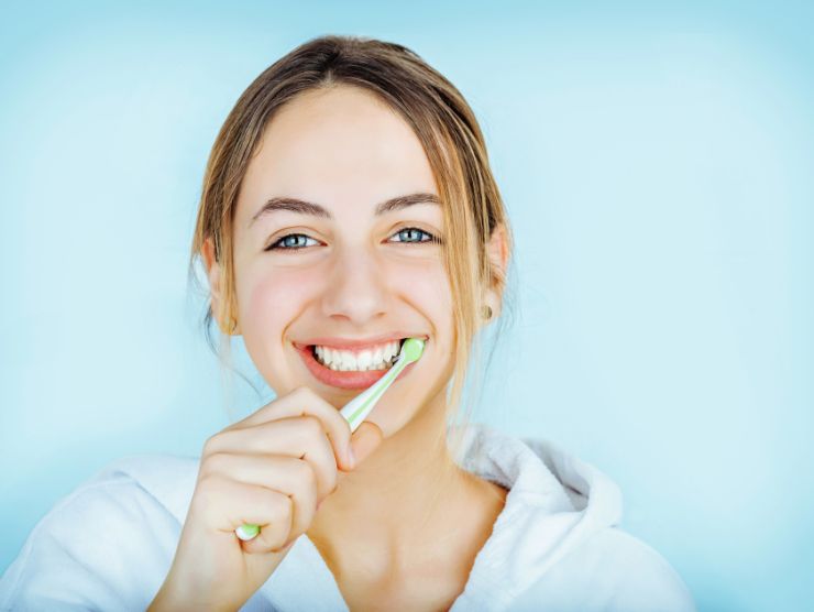 lavare denti colazione