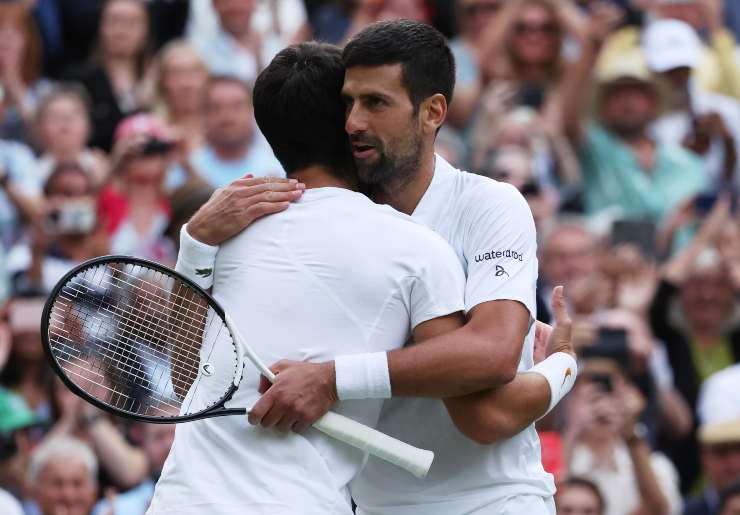 Carlos Alcaraz e Novak Djokovic finale di Wimbledon