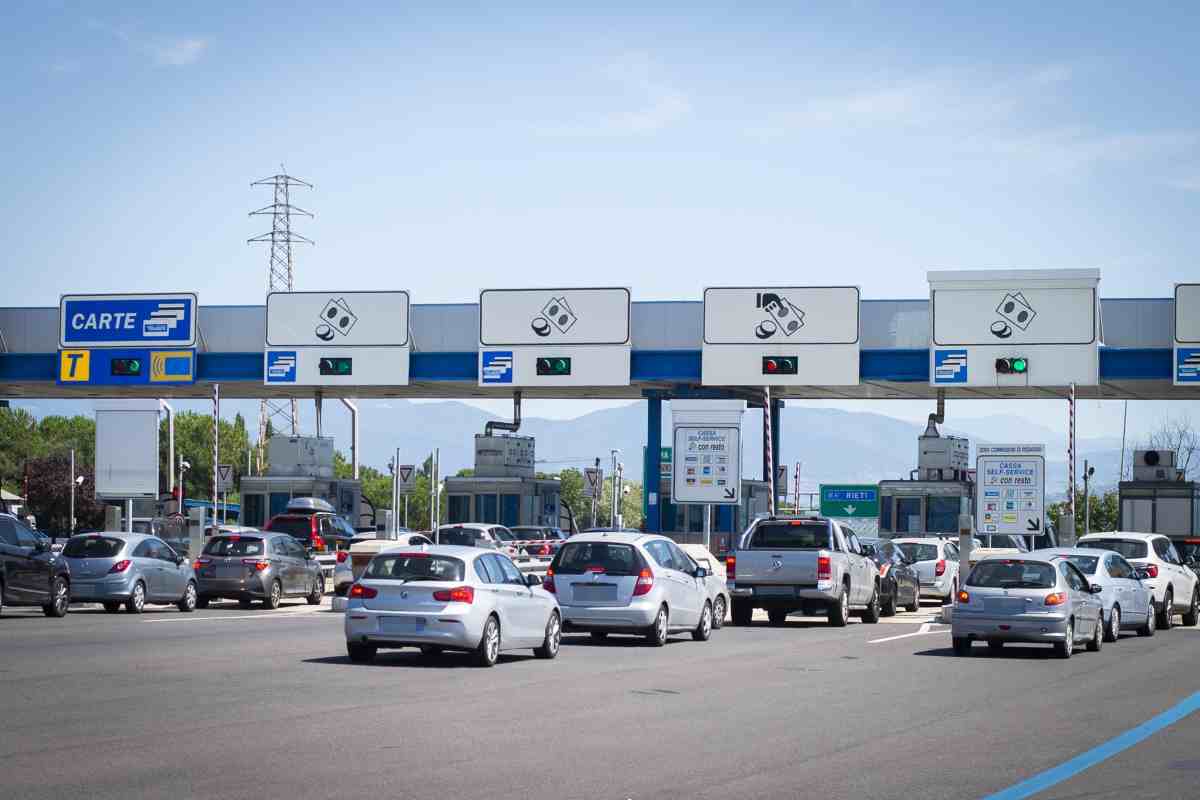 Quanti chilometri percorrono gli italiani per il lavoro