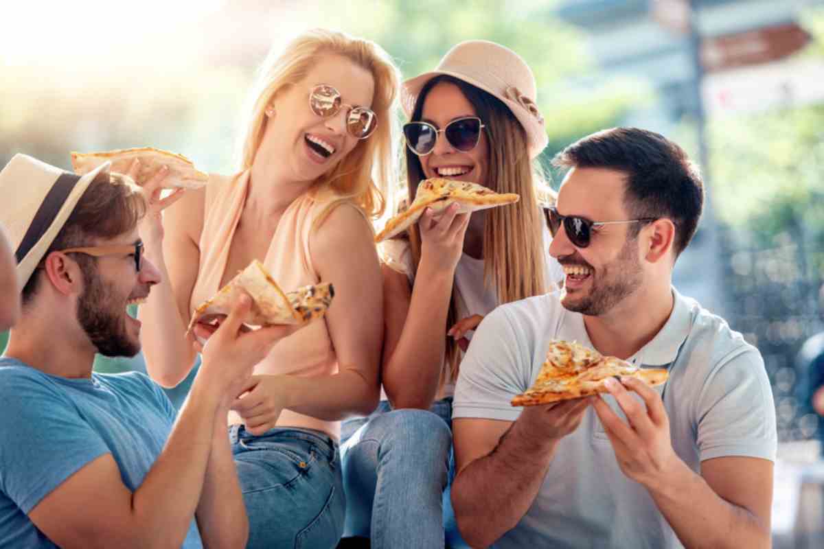 Modi insoliti per riscaldare la pizza