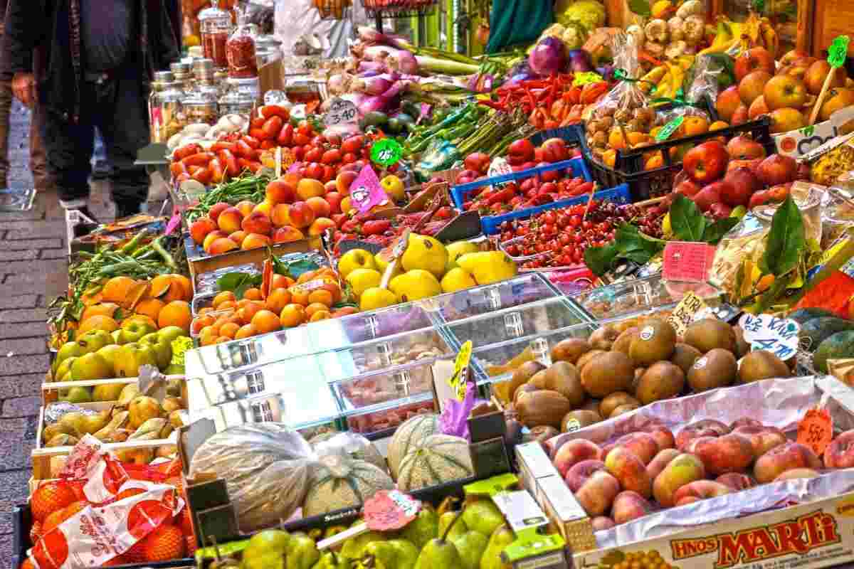 carrello spesa anti-inflazione dal 1° ottobre spesa prezzi calmierati