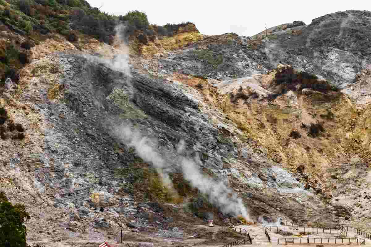 Campi Flegrei sotto osservazione