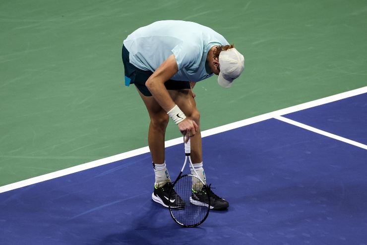 Jannik Sinner rinuncia alla Coppa Davis