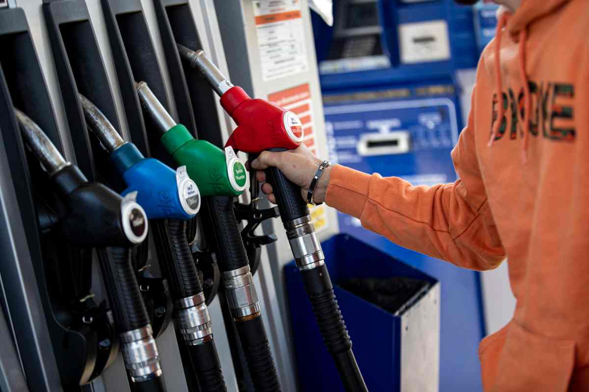 Come verrà erogato il bonus benzina? I dettagli