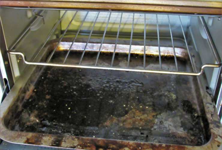 perché il forno non va usato come ripiano